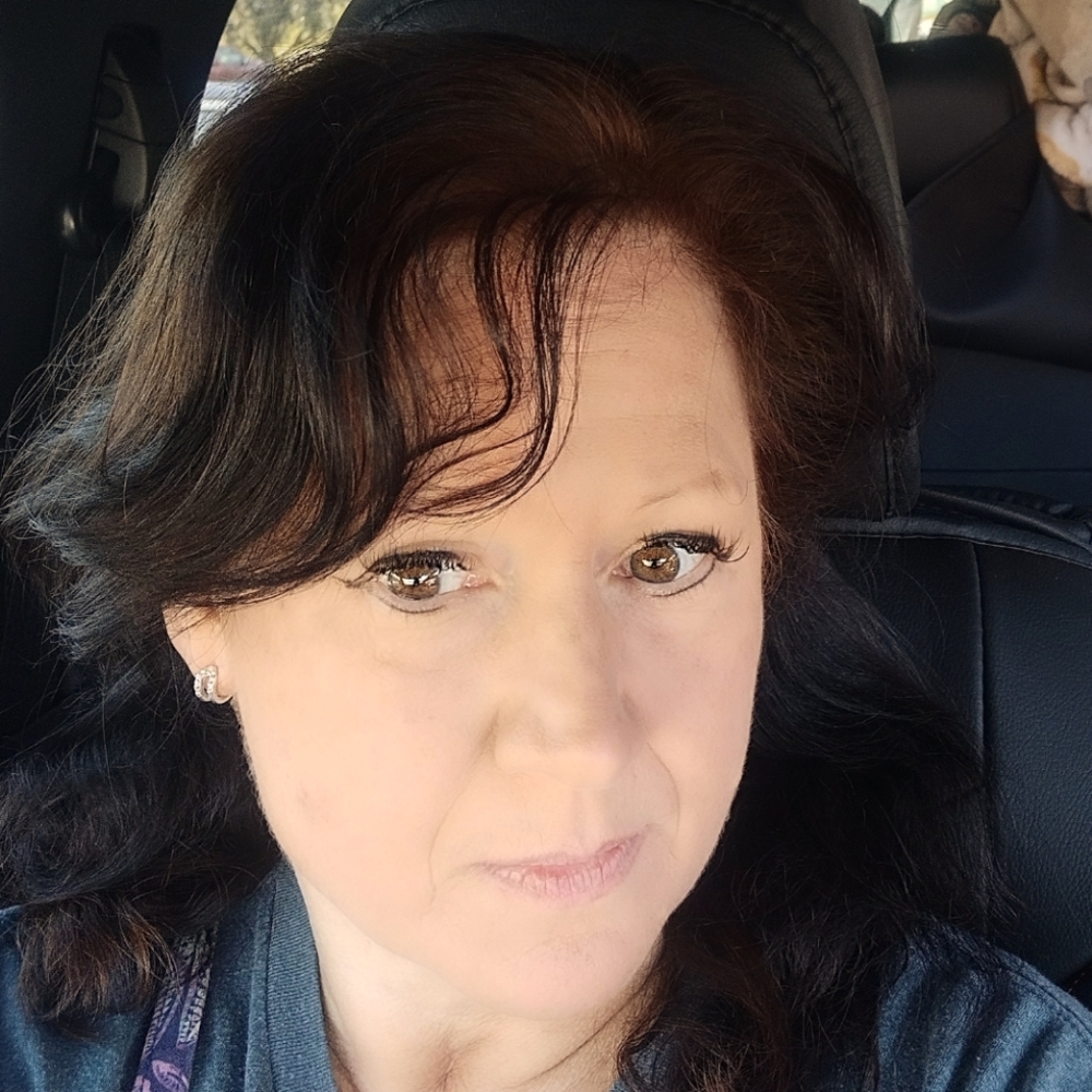 Meet your Posher, Shelia
